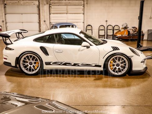 Used 2016 Porsche 911 GT3 RS RWD image 10