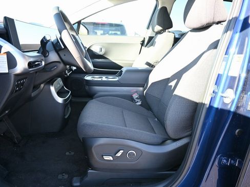 New 2026 Hyundai Ioniq 9 SE image 12