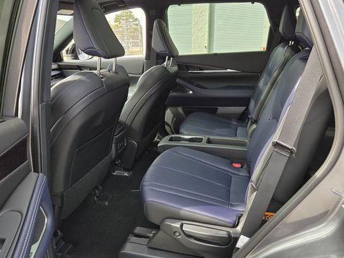 New 2026 INFINITI QX60 Sport w/ Dark Cargo Package image 13