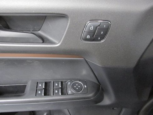 Used 2025 Ford Bronco Sport Outer Banks w/ Outer Banks Tech Package+ AWD/4WD image 29