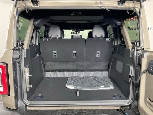 New 2026 Ford Bronco Outer Banks AWD/4WD image 11
