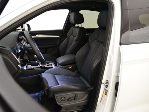Certified 2025 Audi Q5 2.0T Premium image 4