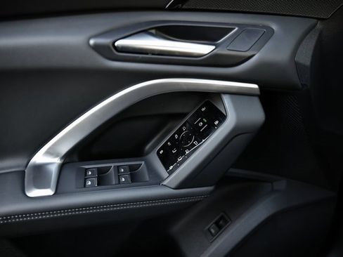 New 2025 Audi Q5 Premium image 14