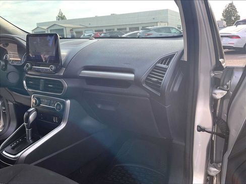 Used 2020 Ford EcoSport SE w/ SE Convenience Package FWD image 17