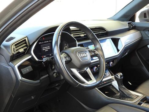 Used 2020 Audi Q3 2.0T Premium Plus w/ Premium Plus Package image 48