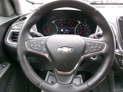 Used 2021 Chevrolet Equinox Premier FWD image 21