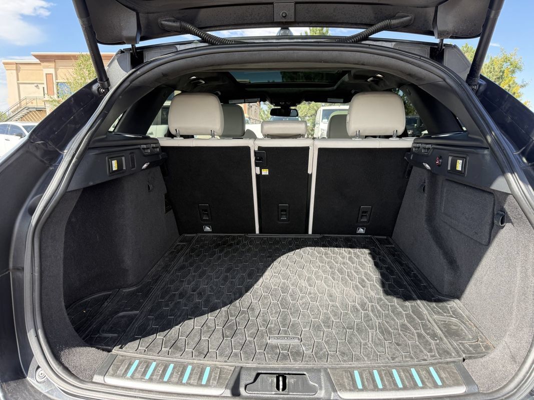 Used 2018 Jaguar F-PACE S AWD/4WD image 20