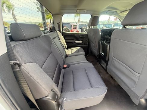 Used 2018 Chevrolet Silverado 1500 LT w/ LT Eassist Package image 22