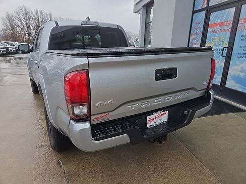 Used 2023 Toyota Tacoma SR5 image 9