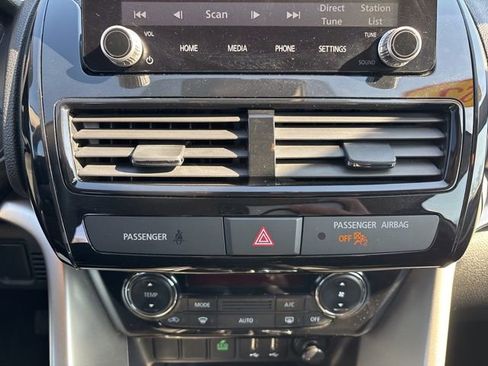 Used 2023 Mitsubishi Eclipse Cross LE image 30