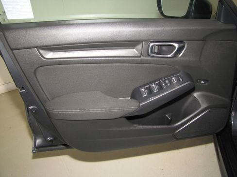 Certified 2024 Honda Civic LX image 9