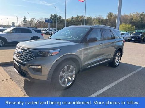 Used 2020 Ford Explorer Platinum w/ Premium Technology Package AWD/4WD image 2
