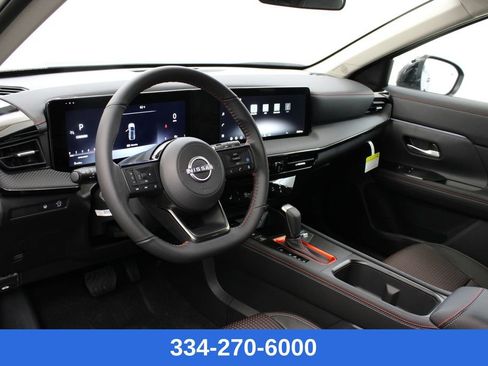 New 2026 Nissan Kicks SR w/ Cold Weather Package image 13