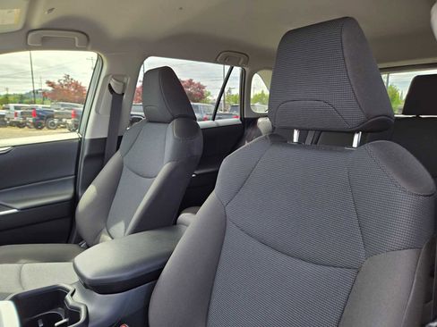 Certified 2025 Toyota RAV4 LE AWD/4WD image 21