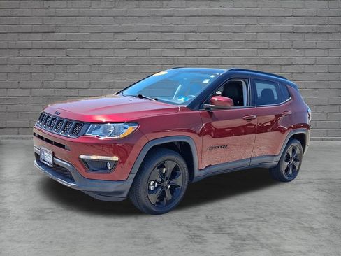 Used 2021 Jeep Compass Latitude w/ Sun and Sound Group AWD/4WD image 6