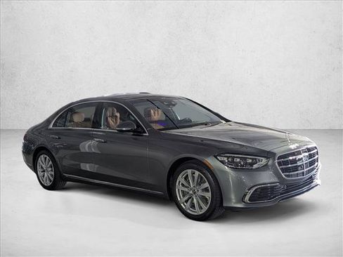 Used 2026 Mercedes-Benz S 580 4MATIC Sedan image 6