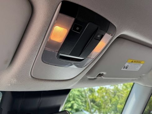 Used 2021 Kia Seltos S FWD image 25
