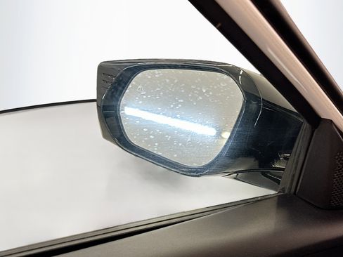 Used 2024 Kia EV6 Light image 16