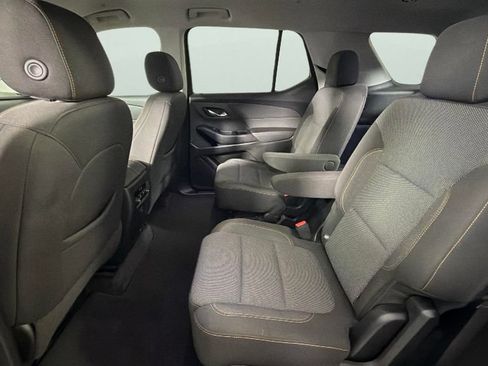 Used 2020 Chevrolet Traverse LT FWD image 26
