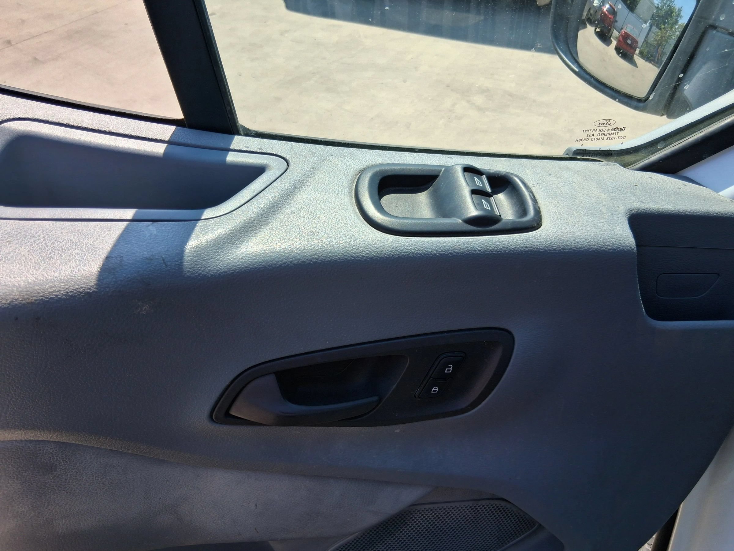 Used 2016 Ford Transit 150 130 Low Roof RWD image 19