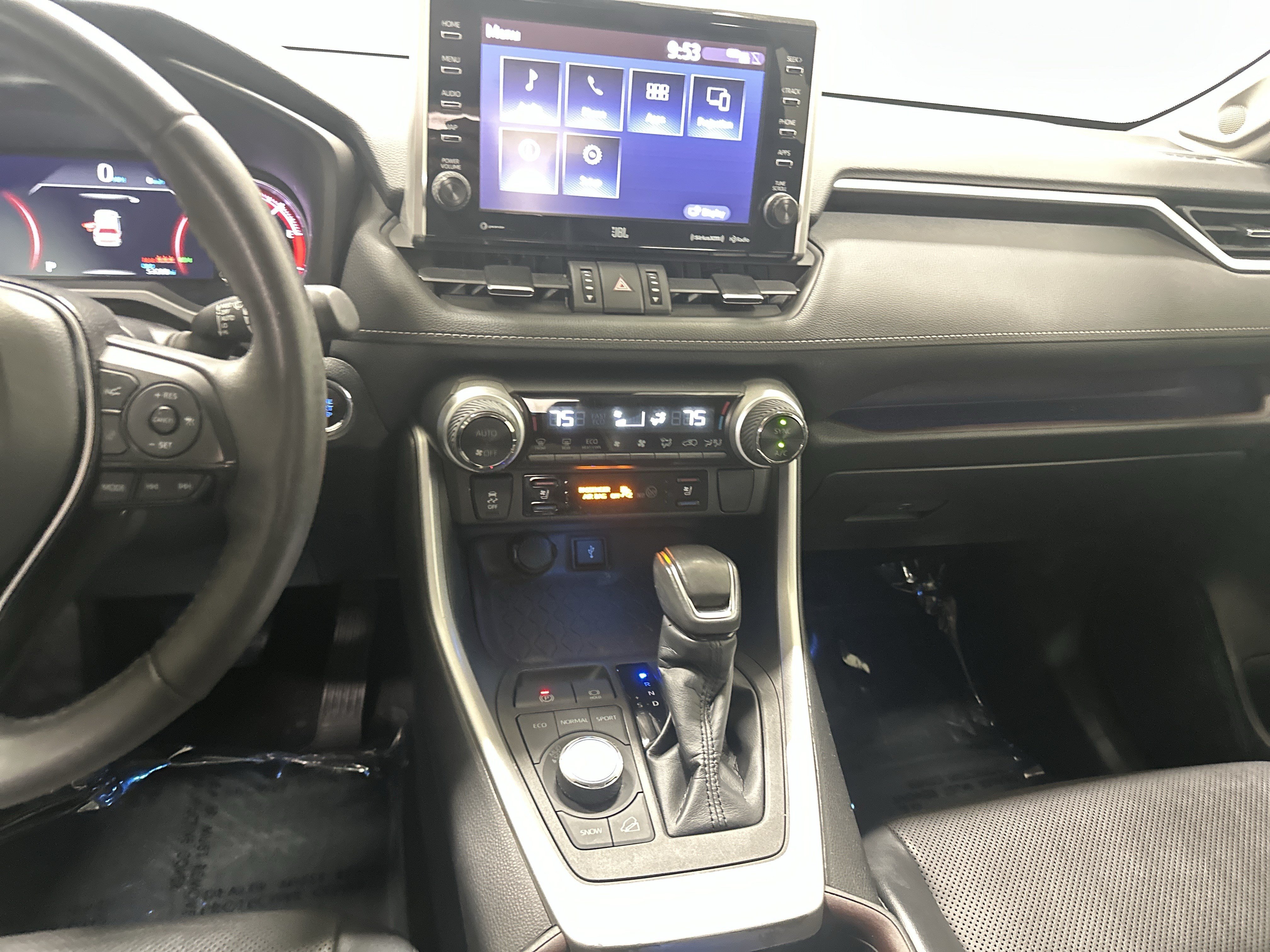 Used 2022 Toyota RAV4 Limited w/ Limited Grade Weather Package AWD/4WD image 30