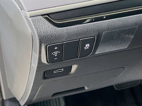 New 2026 Kia K5 LXS image 10