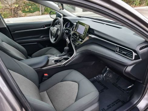 Used 2024 Toyota Camry LE FWD image 15