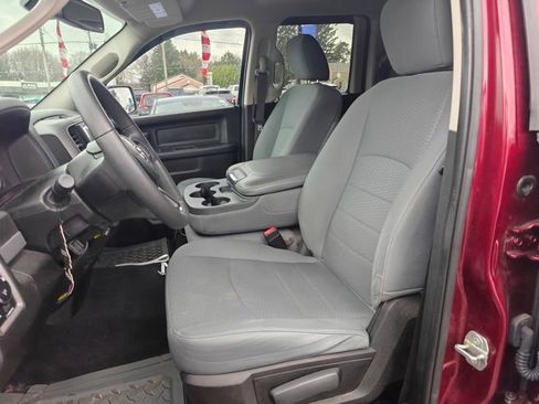 Used 2019 RAM 1500 Express image 9