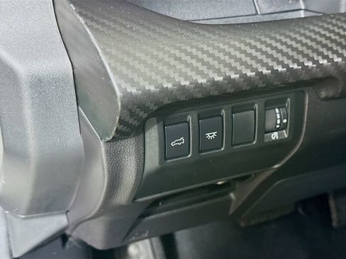 Used 2024 Subaru Ascent Premium w/ Convenience Package AWD/4WD image 10