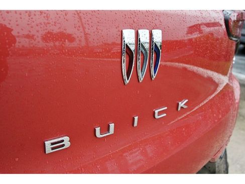 Used 2024 Buick Encore GX Sport Touring FWD image 27