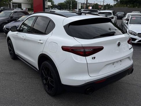 Used 2019 Alfa Romeo Stelvio Sport w/ Quick Order Package 22J Sport AWD/4WD image 14