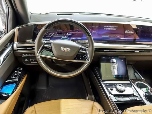 New 2026 Cadillac Escalade Luxury w/ Touring Package image 12