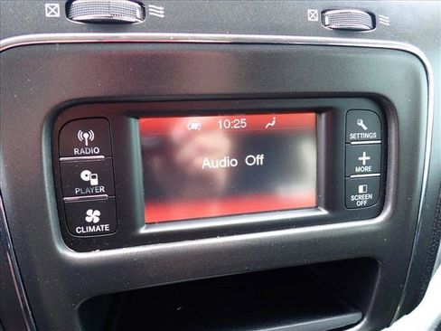 Used 2018 Dodge Journey SE w/ Popular Equipment Group FWD image 19