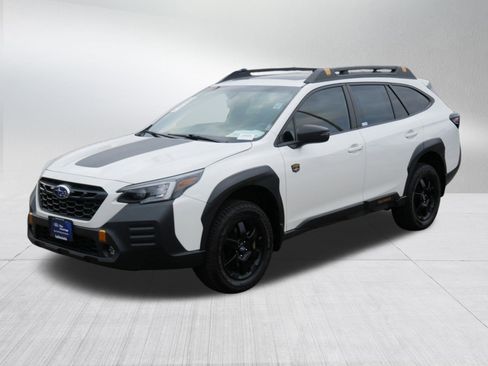 Used 2022 Subaru Outback Wilderness image 2