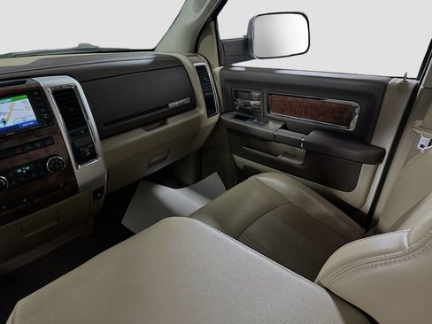 Used 2011 RAM 2500 Laramie image 22