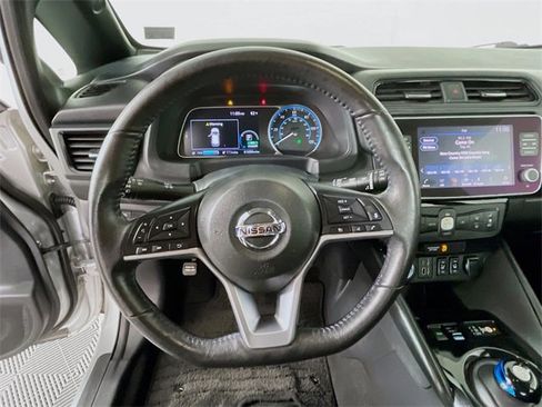 Used 2021 Nissan Leaf SV image 13