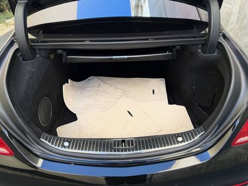 Used 2015 Mercedes-Benz S 550 Sedan image 29