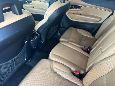 Used 2016 Volvo XC90 T6 Inscription AWD/4WD image 4