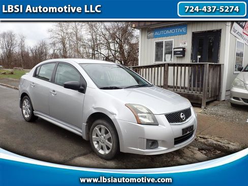 Used 2011 Nissan Sentra 2.0 SR w/ Convenience Pkg image 1