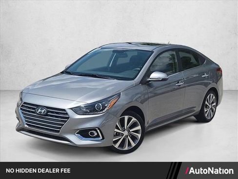Used 2022 Hyundai Accent Limited FWD image 1