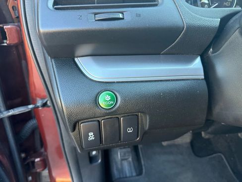 Used 2015 Honda CR-V LX image 20