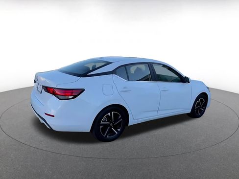 Used 2025 Nissan Sentra SV FWD image 15