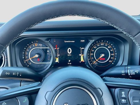 New 2026 Jeep Gladiator Rubicon AWD/4WD image 12