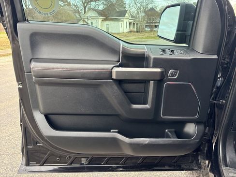 Used 2019 Ford F150 Lariat w/ Equipment Group 502A Luxury image 10