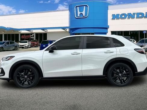 New 2027 Honda HR-V Sport image 2