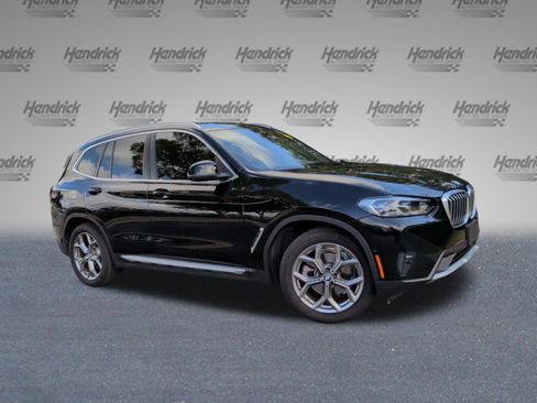 Used 2024 BMW X3 sDrive30i w/ Convenience Package w/ZPA RWD image 2