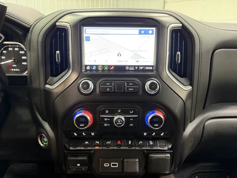 Used 2022 GMC Sierra 1500 AT4 w/ AT4 Premium Package AWD/4WD image 21