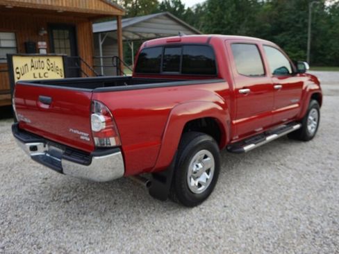 Used 2012 Toyota Tacoma PreRunner image 15