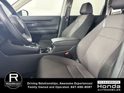 Used 2025 Honda CR-V LX image 4