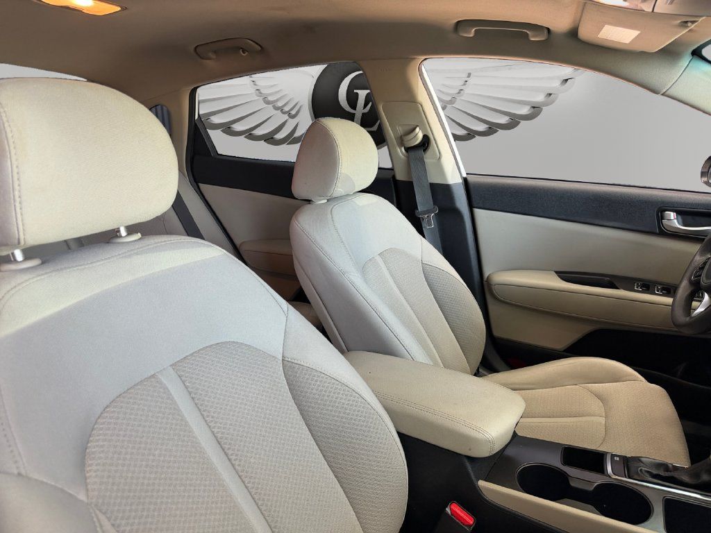 Used 2018 Kia Optima LX FWD image 15